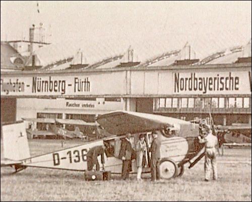 historisches Foto vom Flugbetrieb in Fürth-Atzenhof