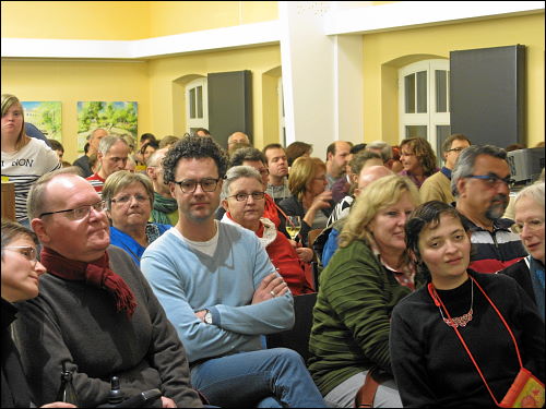 Impressionen vom Premierenabend im Samocca-Café Fürth