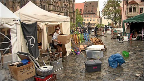 Nachdem die Entscheidung gefallen ist, kann auch der Regen den Abbau nicht mehr stoppen.