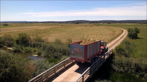 Landwirtschaft spielt beim Thema Wasserrückhalt eine wichtige Rolle. Landwirtschaft spielt beim Thema Wasserrückhalt eine wichtige Rolle.